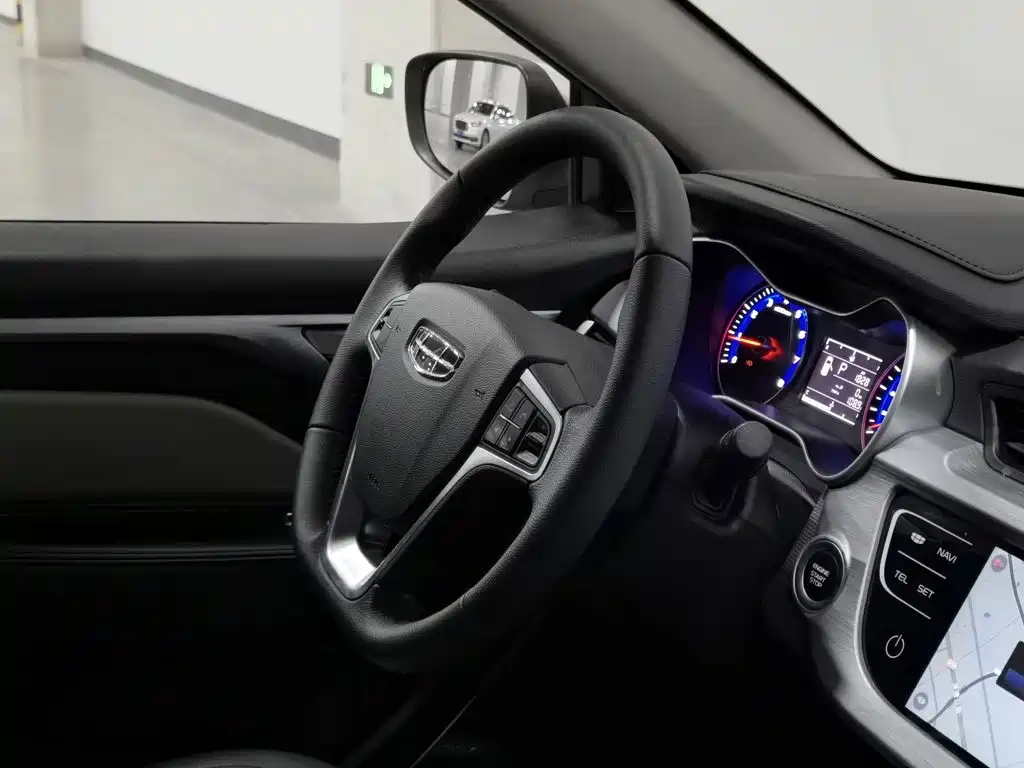 Фото 22 - Geely Vision