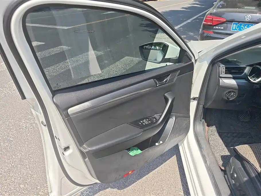 Škoda Superb 2018 TSI280 DSG Comfort (China V) фото 6