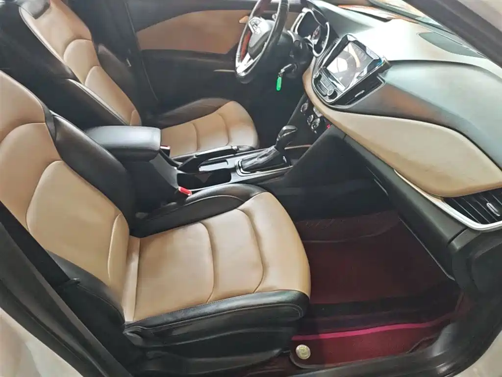 Chevrolet Monza 2020 320 Auto Comfort Edition фото 25