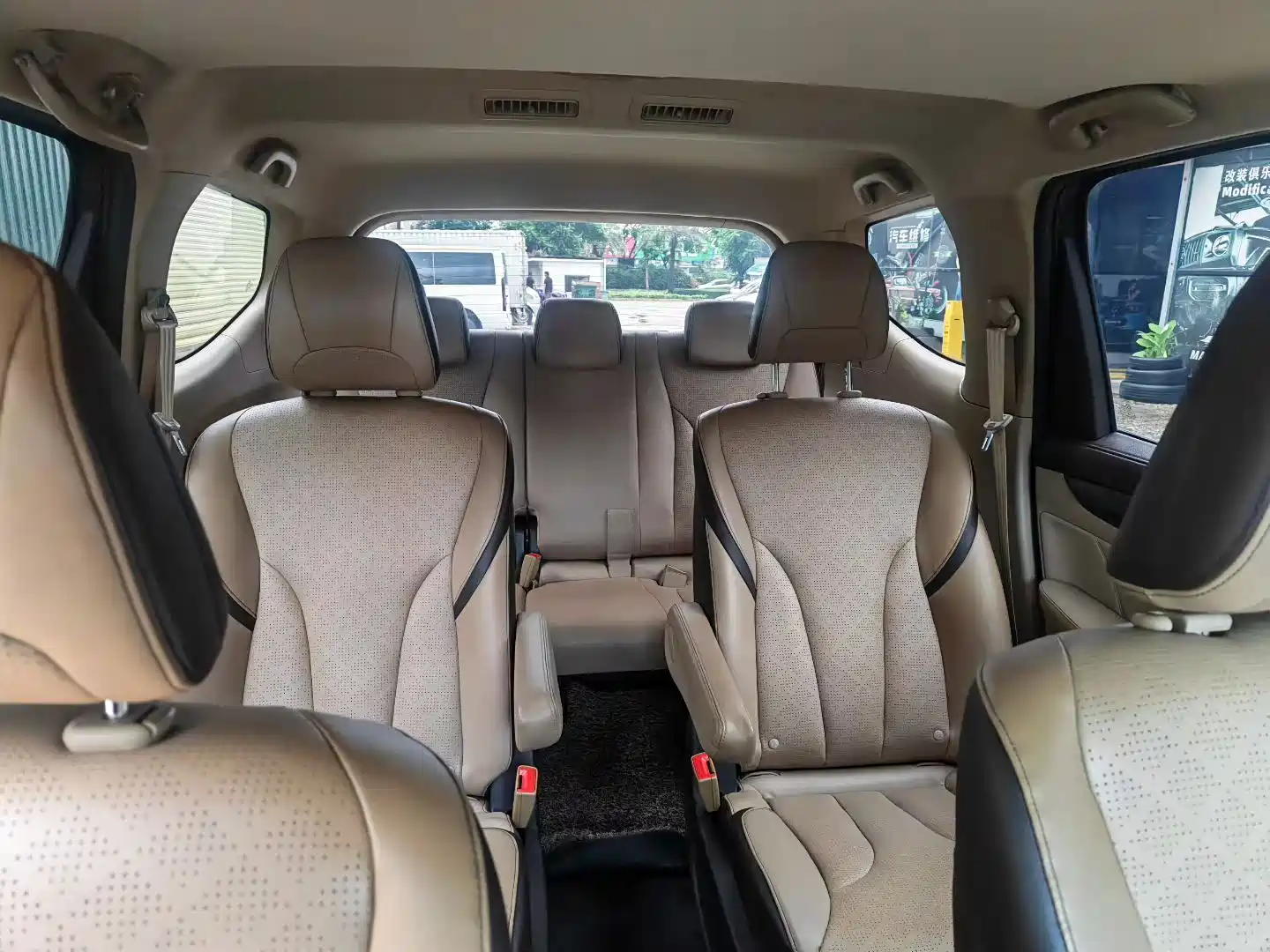 Фото 4 - Baojun 730
