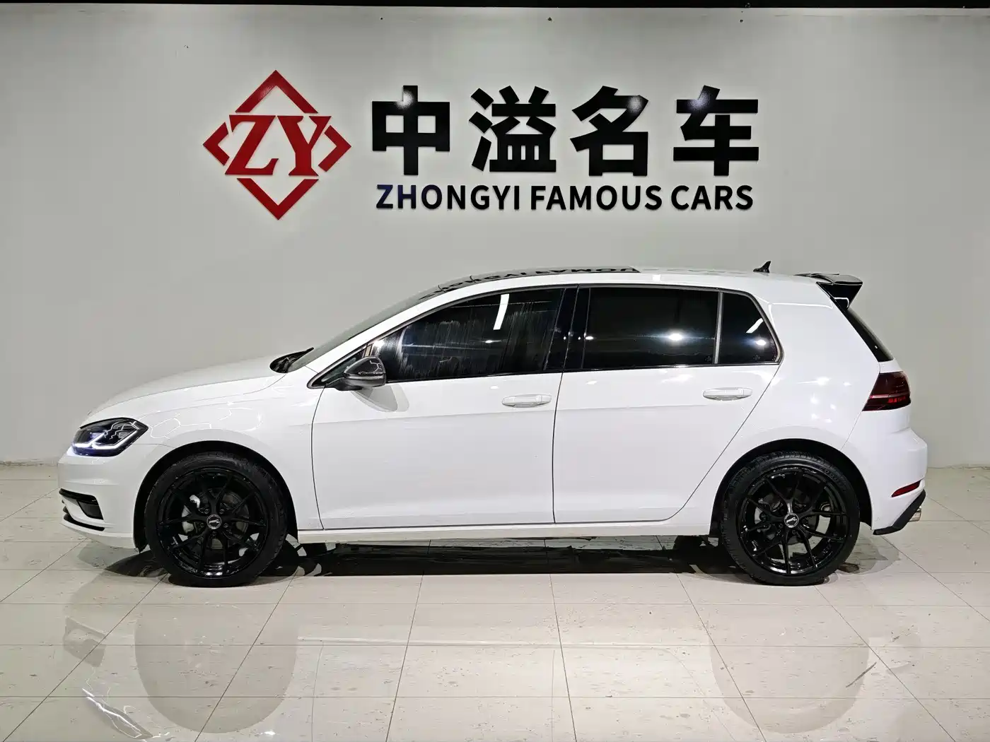 Volkswagen Golf 2020 280TSI DSG Comfort фото 8