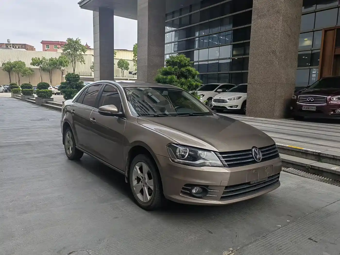 Volkswagen Bora 2014 1.6L Manual Comfort Edition фото 3