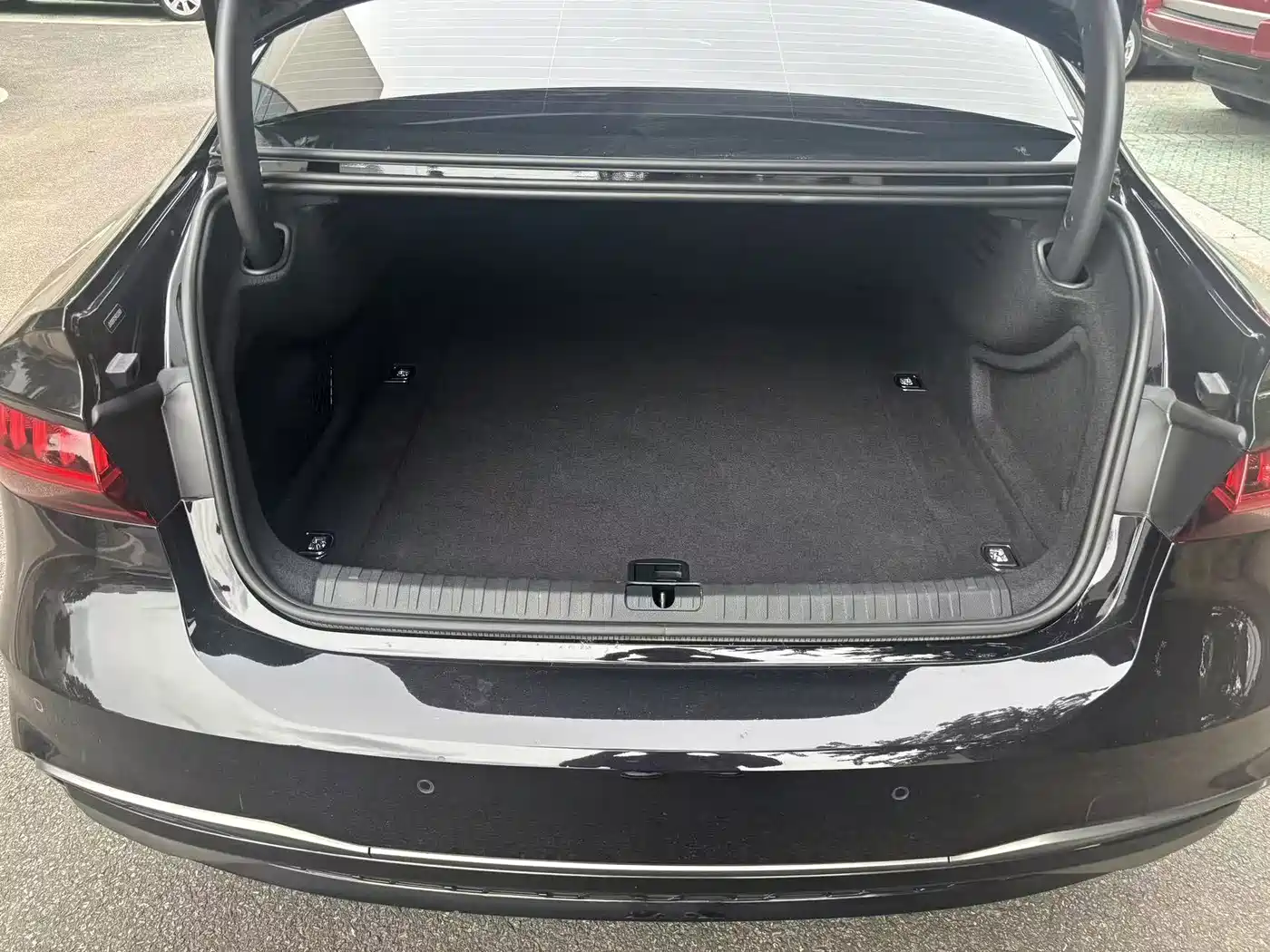 Audi A7L 2025 2025 Model Year 45 TFSI quattro Black Knight Edition