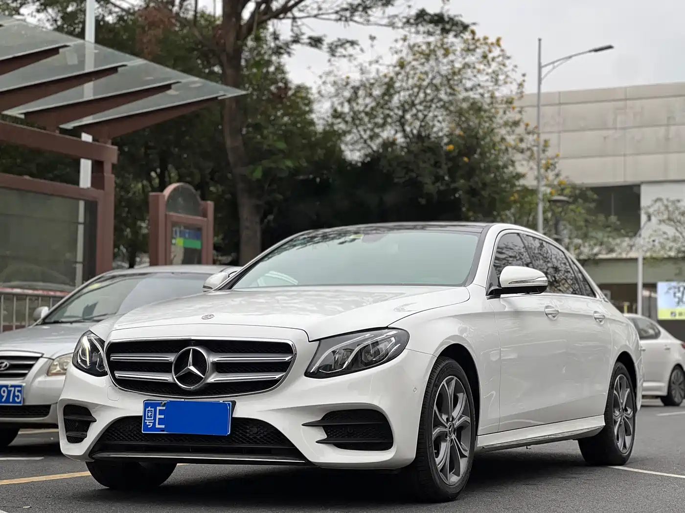Mercedes-Benz E-Class 2020 Facelift E 300 L Sport Fashion фото 13