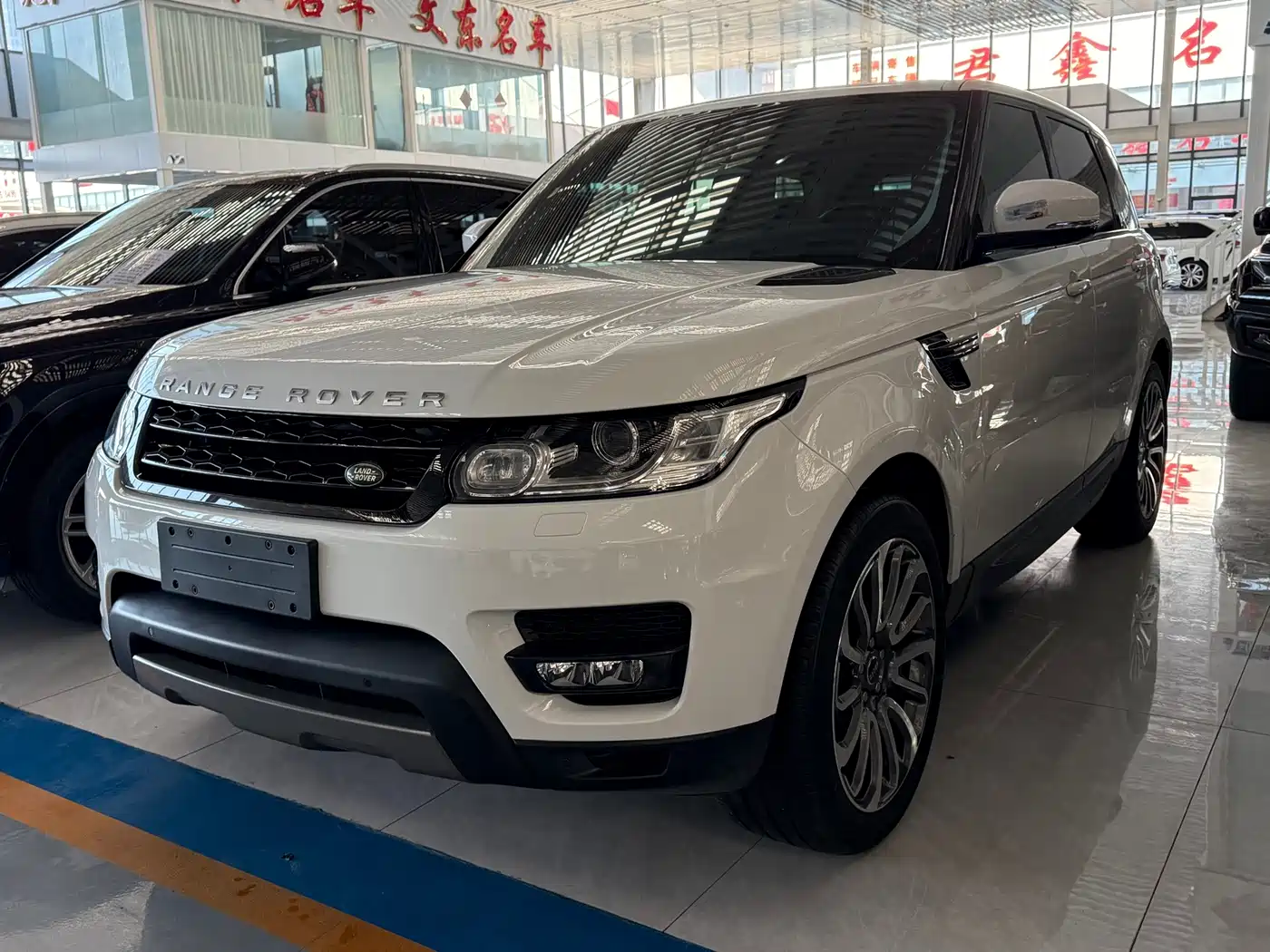 Land Rover Range Rover Sport 2017 3.0 SC V6 SE