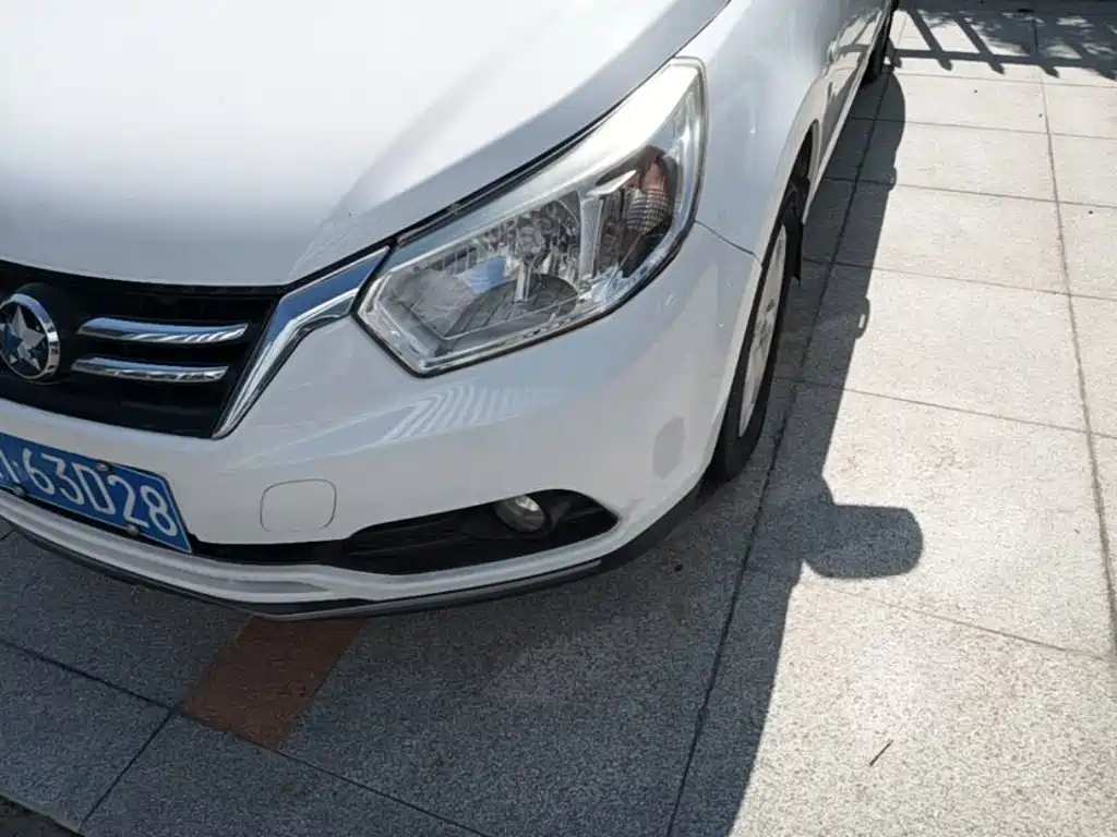 Venucia R50 2017 2016 Model 1.6L Manual Elite Edition