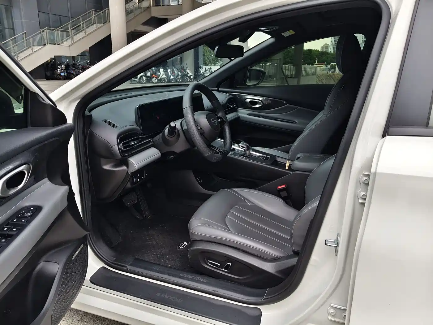 GAC Trumpchi Trumpchi Emkoo 2024 Model 270T DCT Shadow Leopard S Edition фото 5