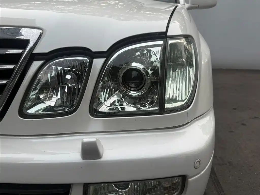Lexus LX 2006 2005 470
