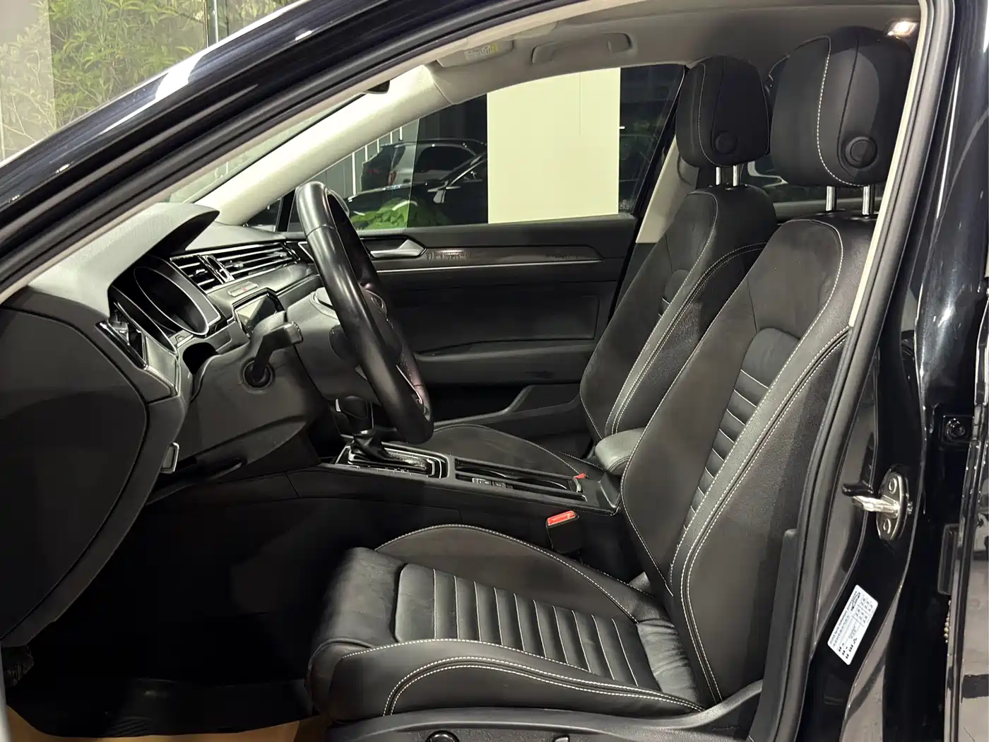 Volkswagen Magotan 2020 330TSI DSG Leading фото 8