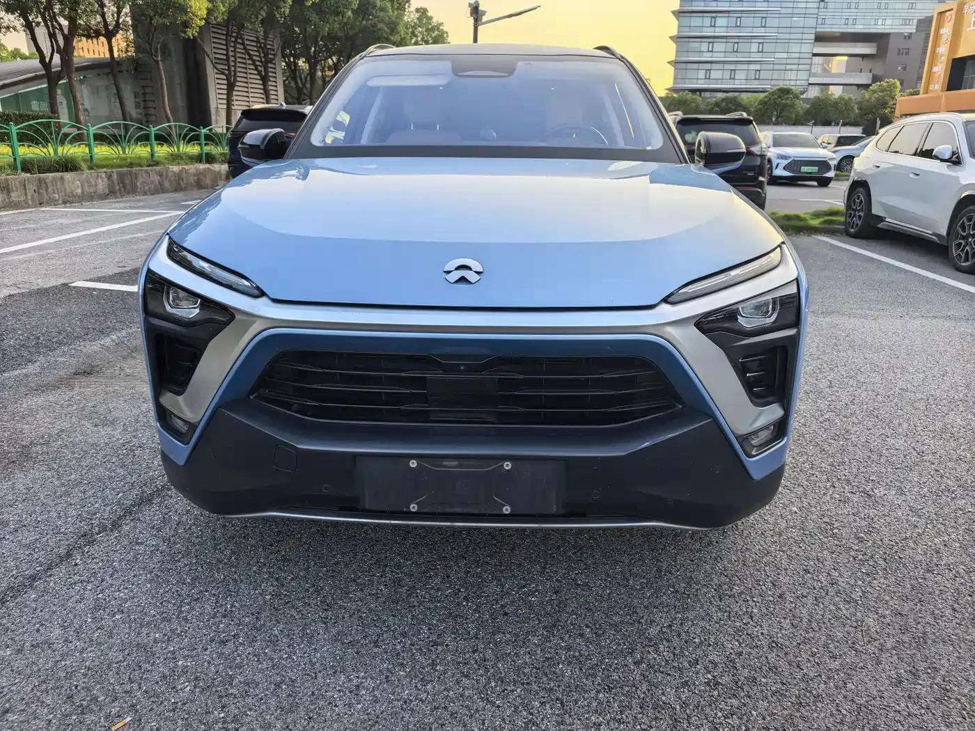 NIO ES8 2019 2018 Founder Edition