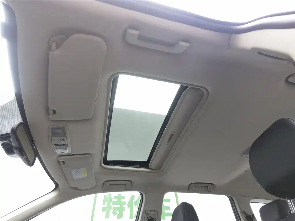 Mitsubishi Outlander 2019 2.4L 4WD Deluxe Edition 5-Seater China VI фото 14