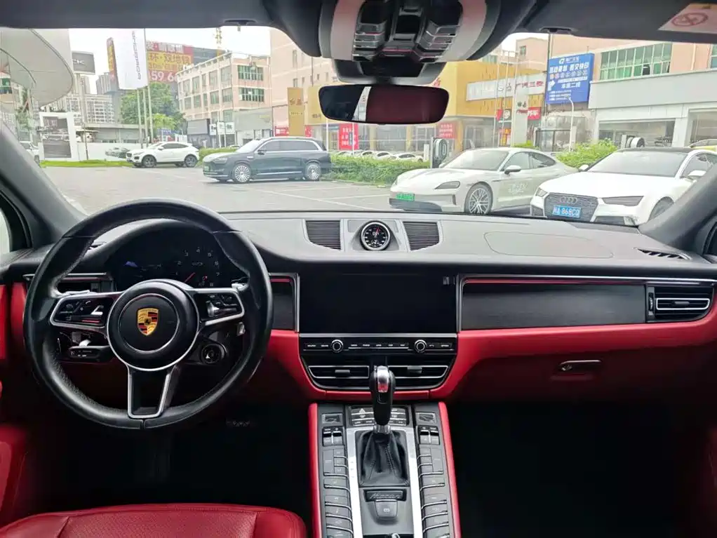 Porsche Macan 2020 Macan GTS 2.9T фото 15