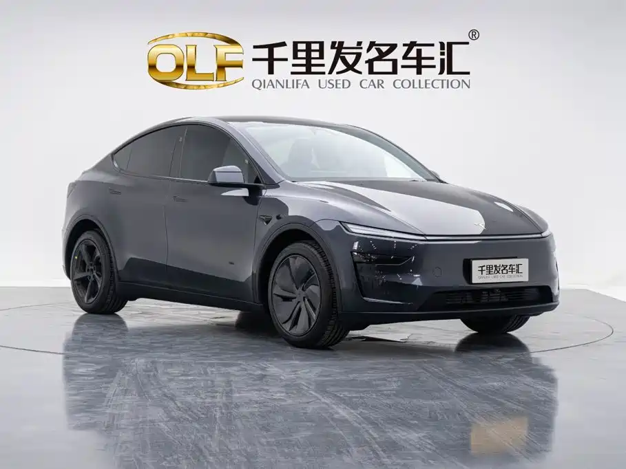 Фото 5 - Tesla Model Y