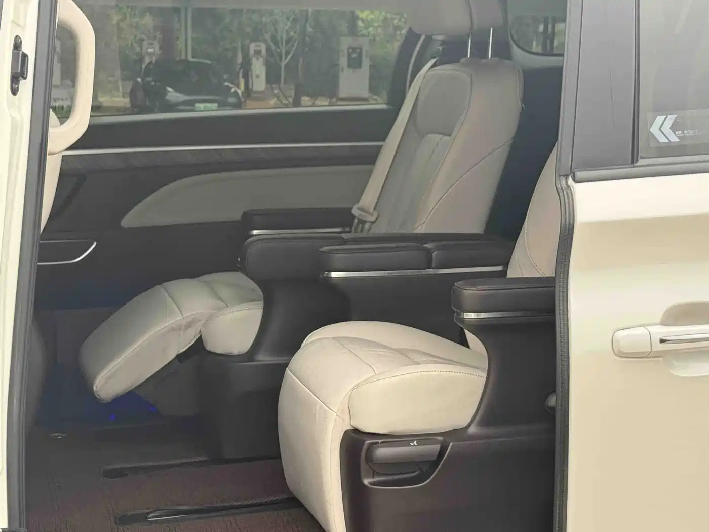 GAC Trumpchi Trumpchi M8 2021 Leading Show Series 390T Premium Edition фото 38
