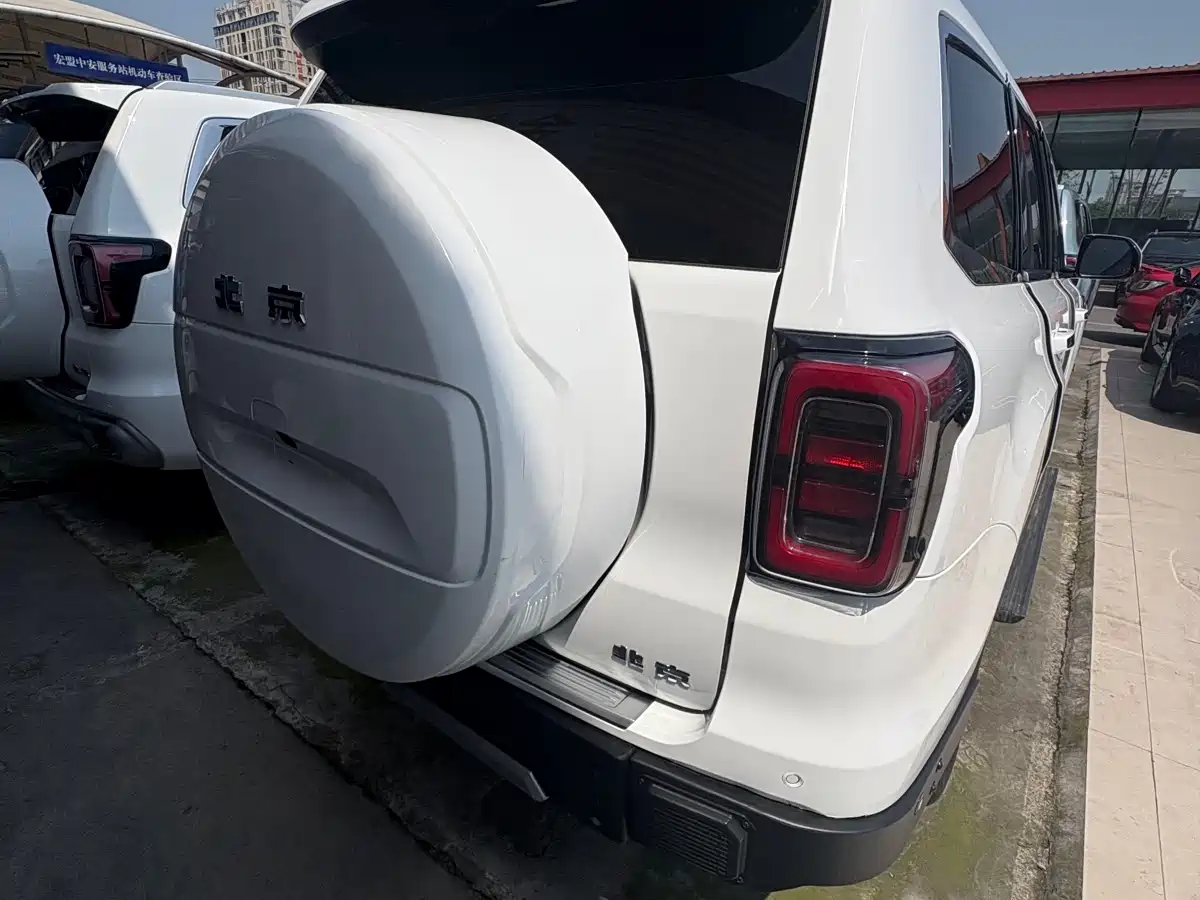 BEIJING OFF-ROAD BJ60