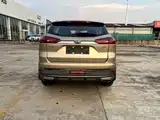 Фото 4 - Geely Atlas