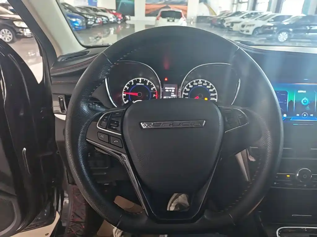Venucia T70 2019 2019 2.0L CVT Smart Enjoyment Edition China VI