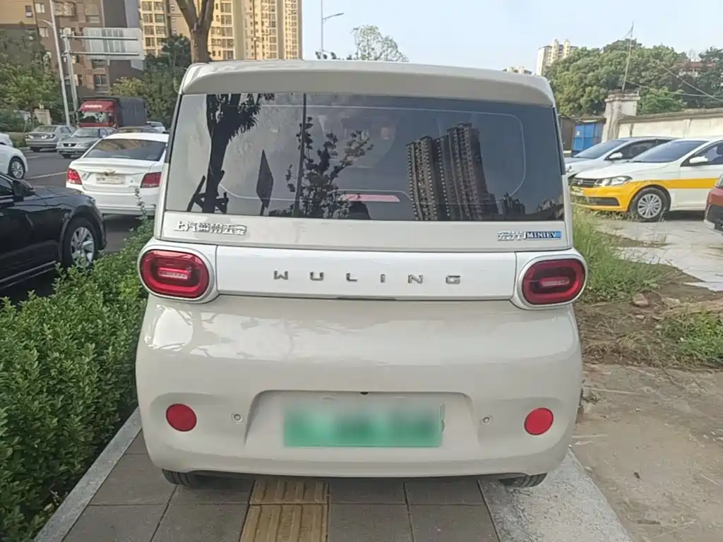 Фото 6 - Wuling Motors Hongguang MINIEV