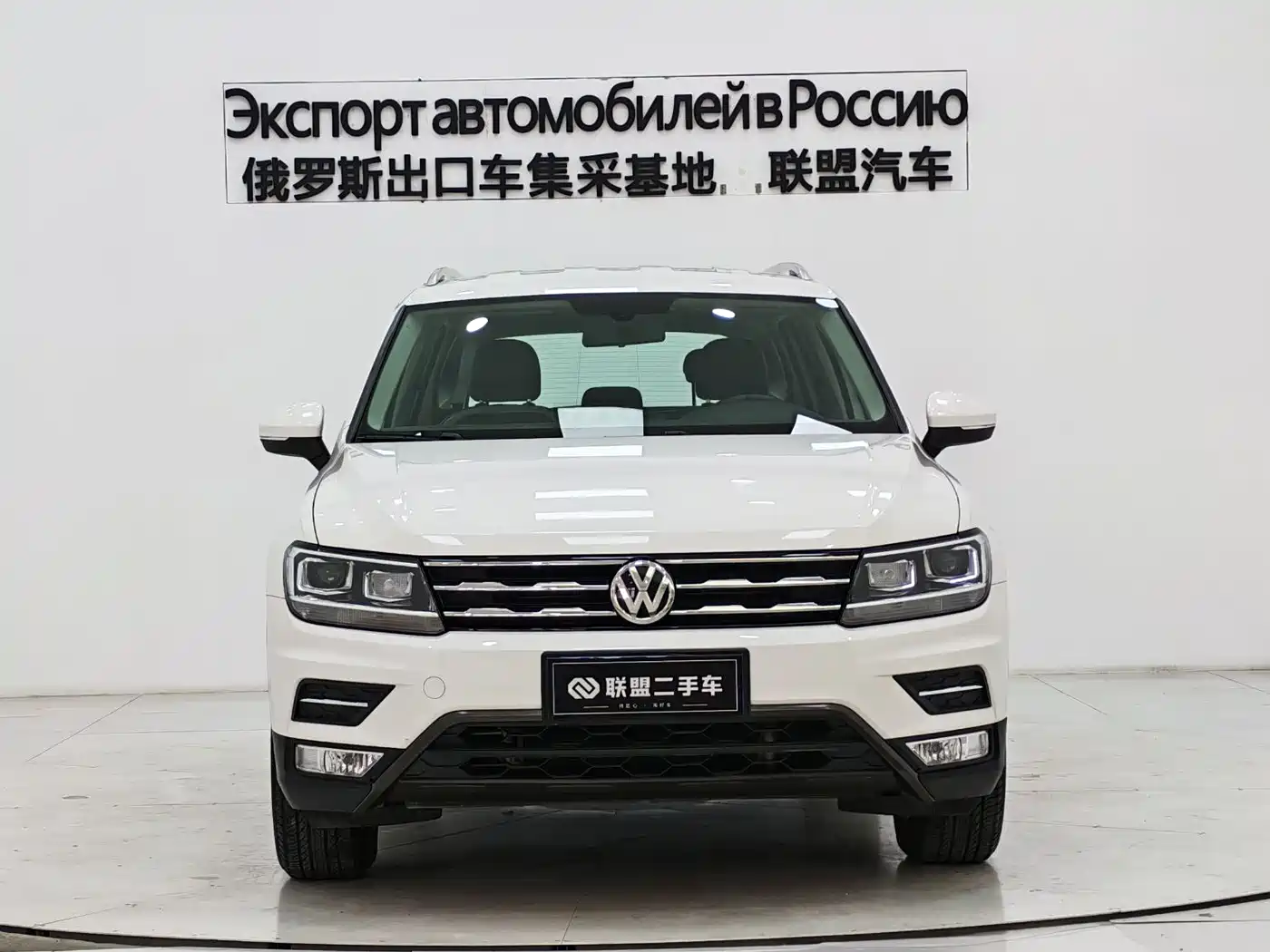 Volkswagen Tiguan L 2017 330TSI Automatic 2WD Comfort Edition фото 2