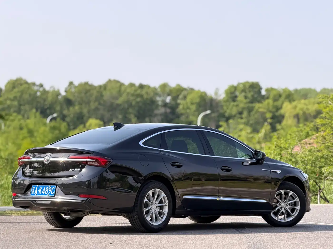 BUICK LACROSSE