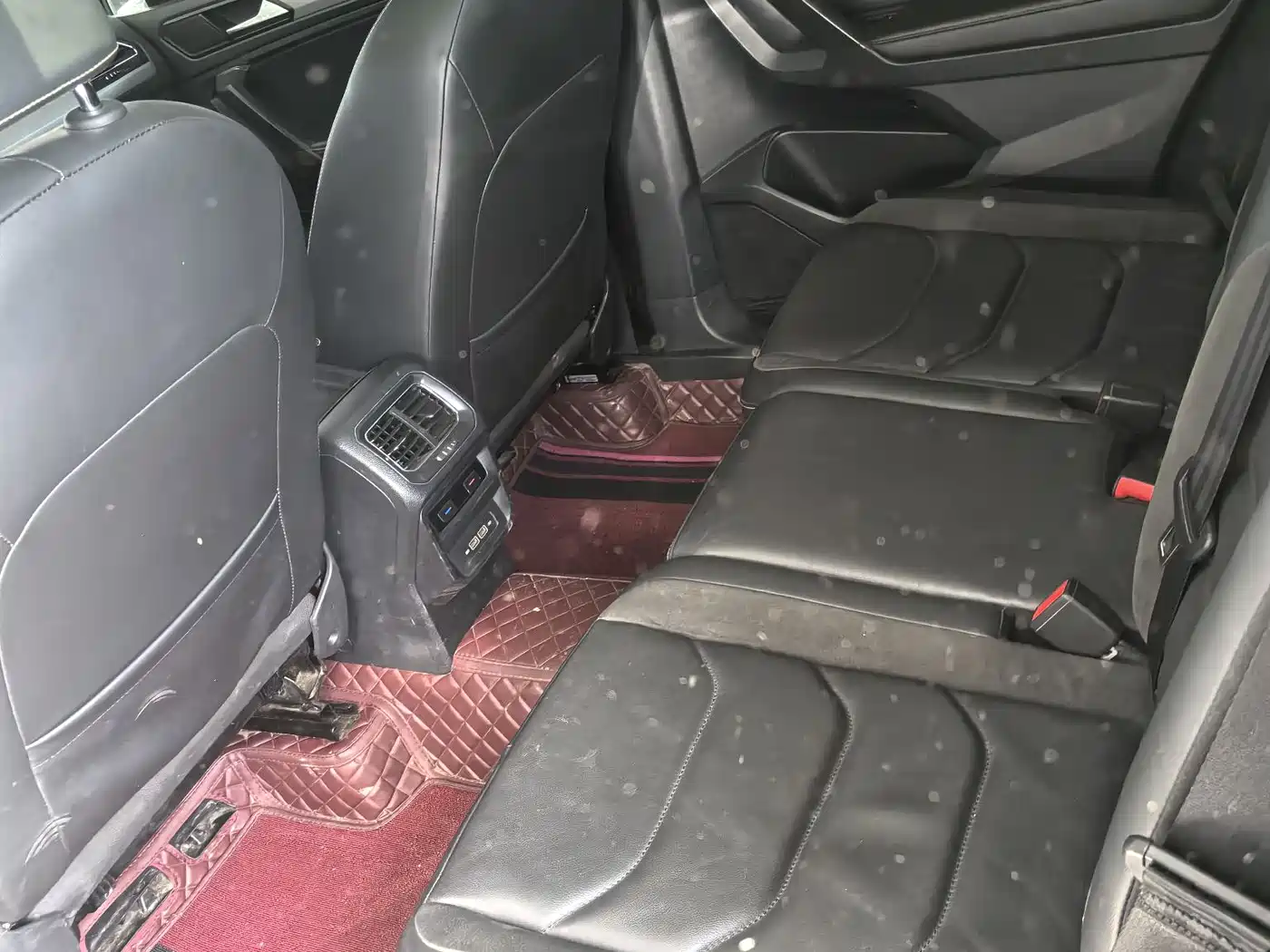 Volkswagen Tiguan L 2020 330TSI Auto 2WD Smart Luxury China VI фото 6