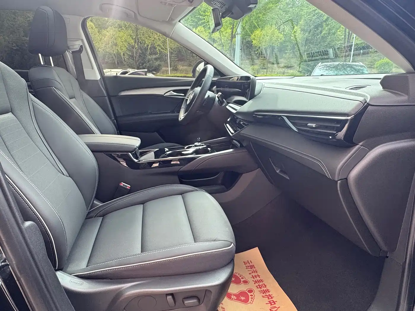 Buick Envision Plus 2025 Enclave Plus 28T 2WD Platinum Edition фото 21