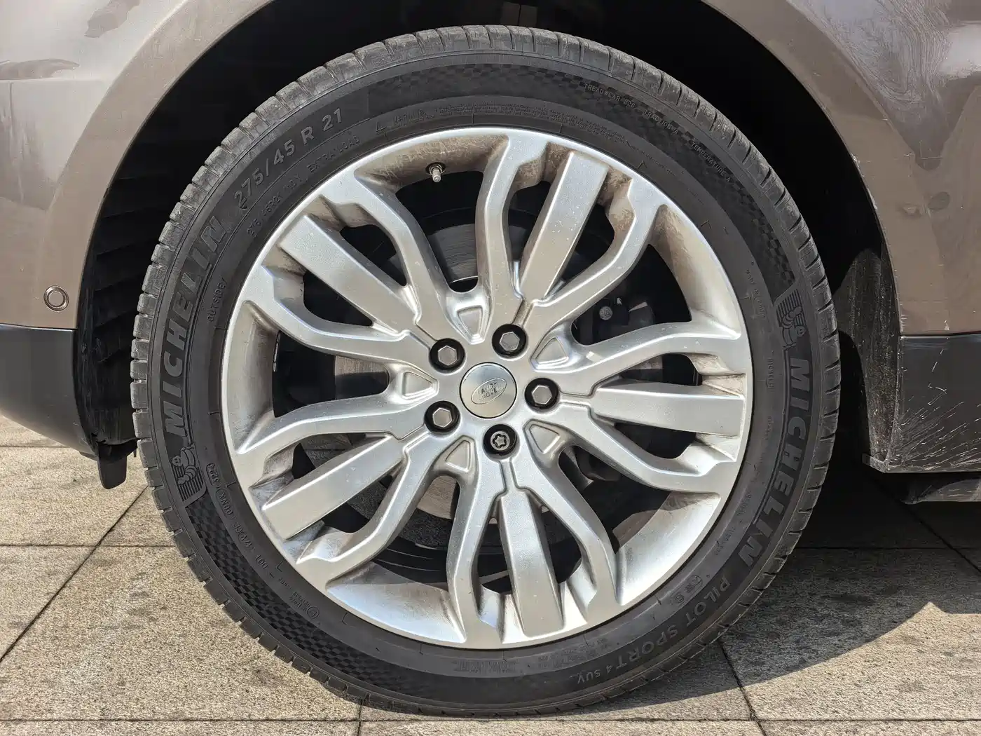 Land Rover Range Rover Sport фото 4