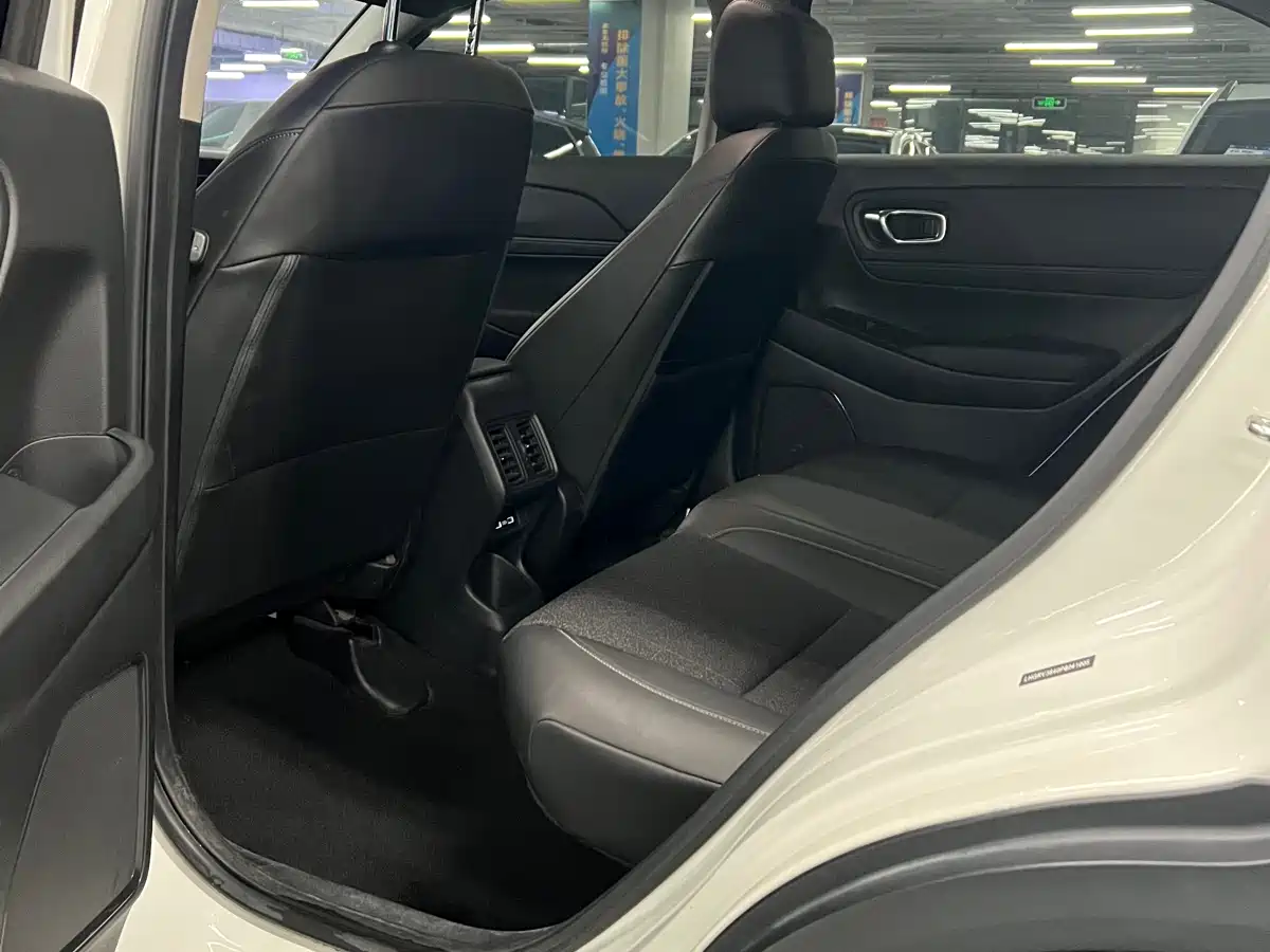 Honda Vezel 2023 2023 1.5L CVT Pioneer Edition