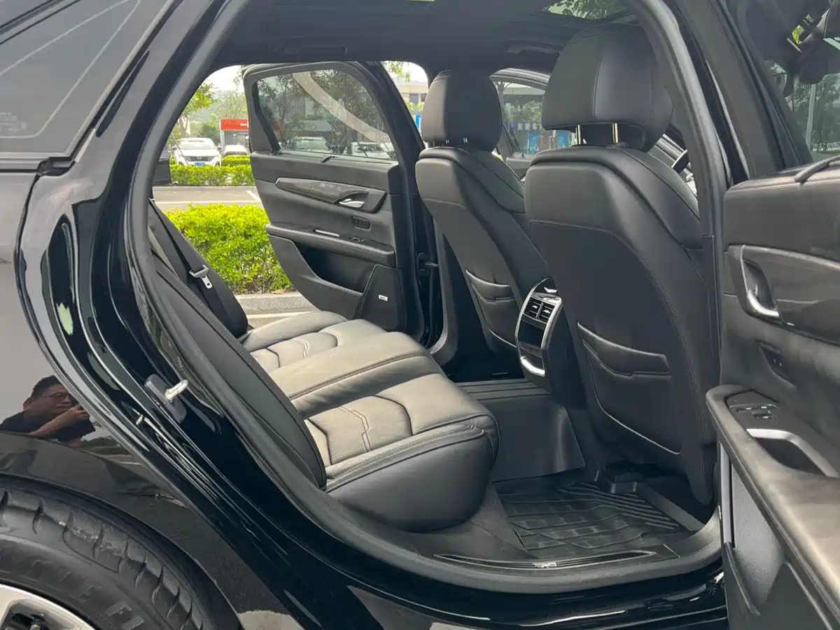Cadillac CT6 2020 28T Leading Sport фото 9