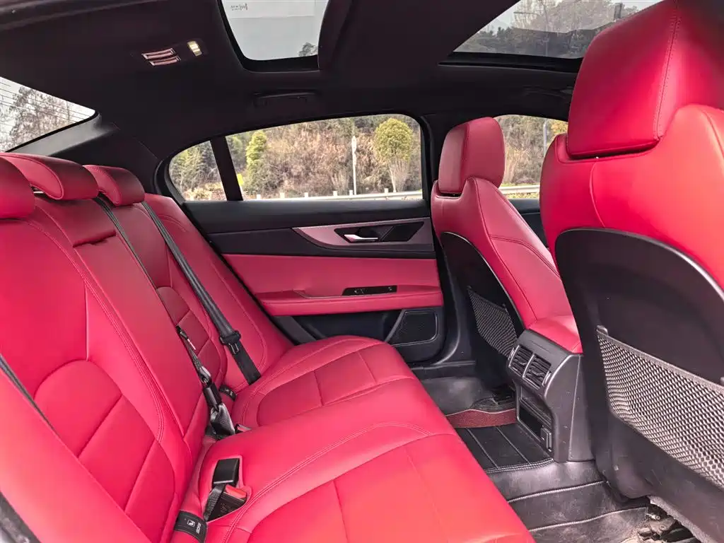 JAGUAR XEL