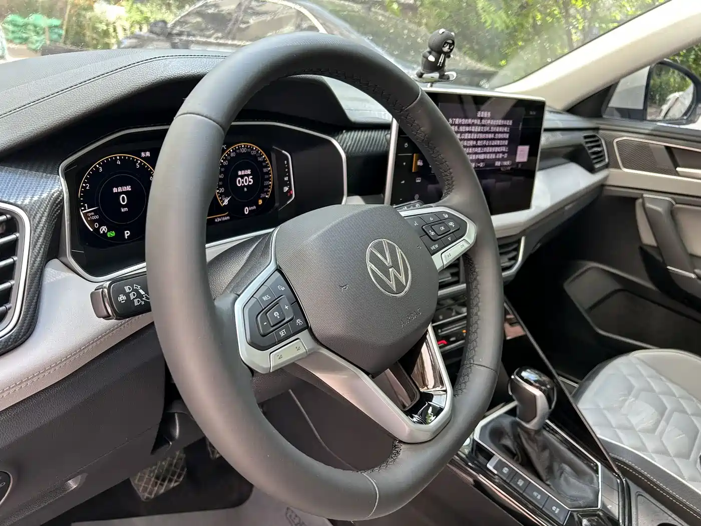 Volkswagen Tayron 2023 330TSI 2WD Luxury Plus Advanced Edition фото 12