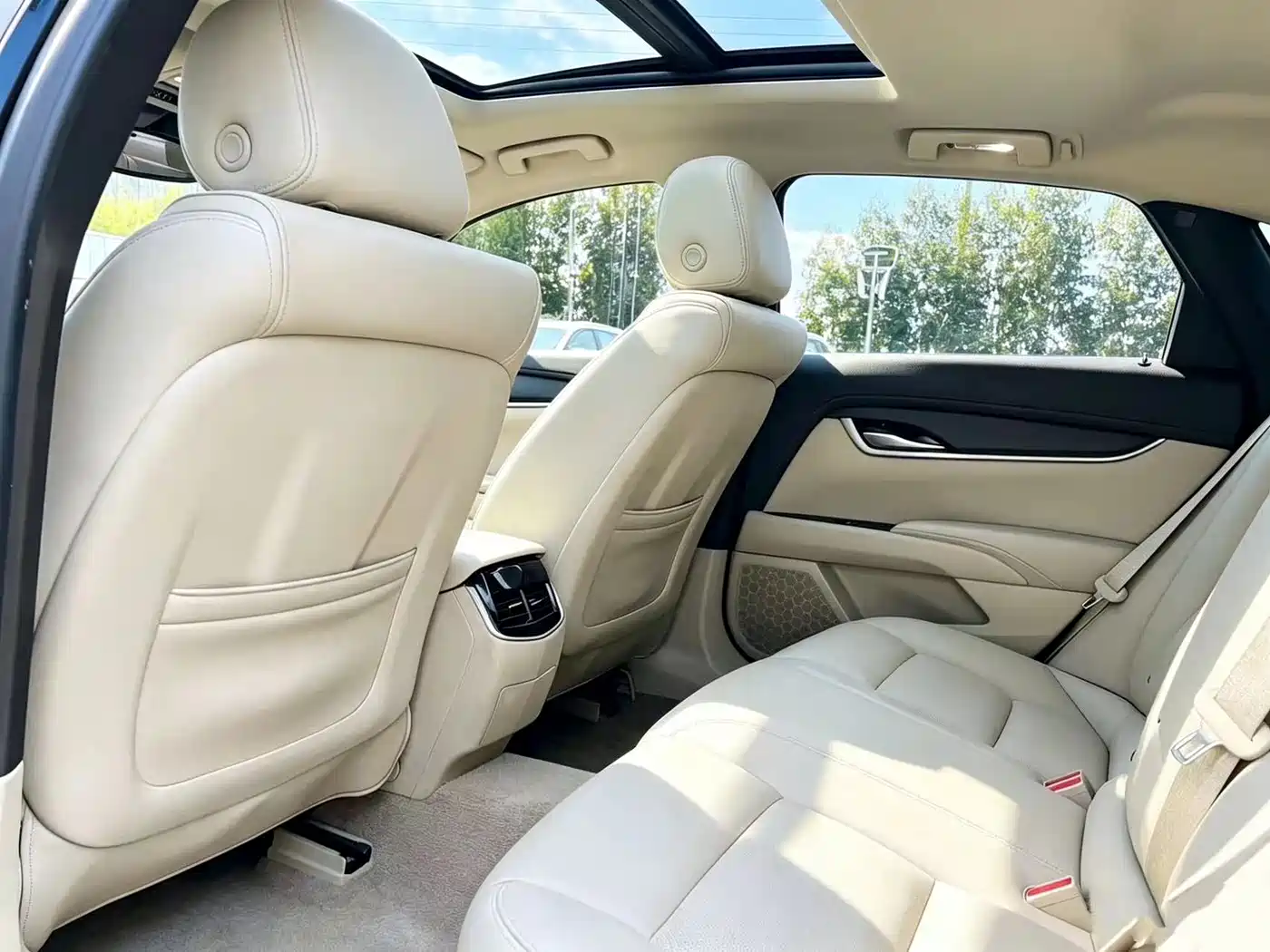 Cadillac XTS 2017 28T Luxury фото 10