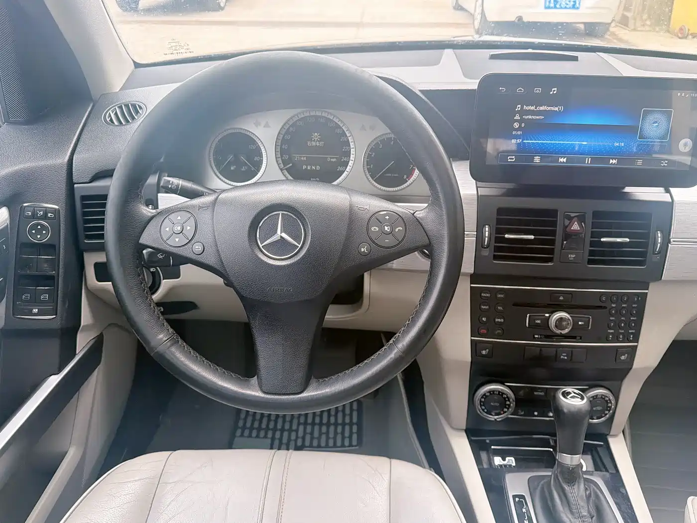 Mercedes-Benz GLK-Class (Import) 2010 GLK 300 4MATIC Fashion фото 14
