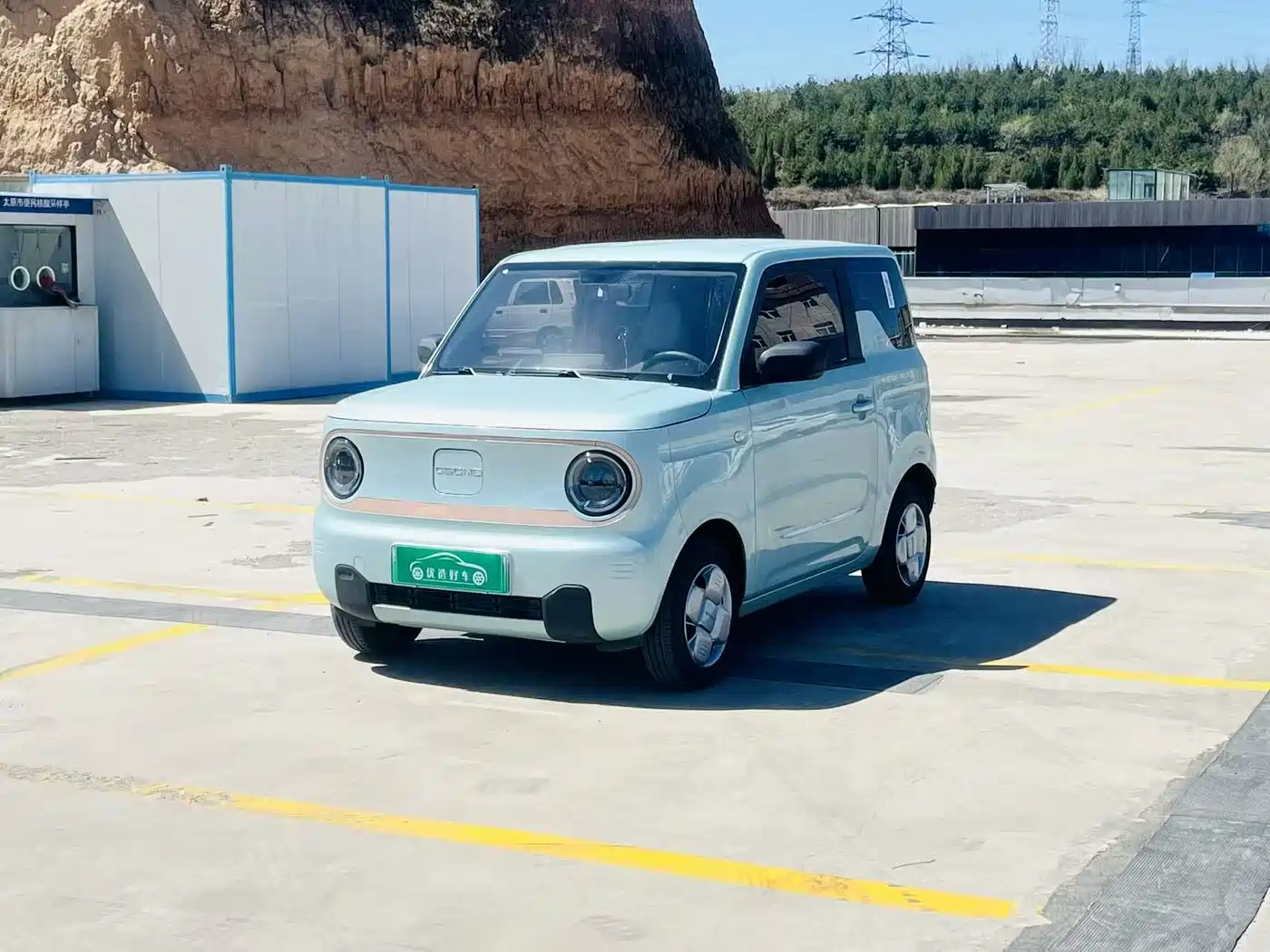 GEELY GALAXY PANDA