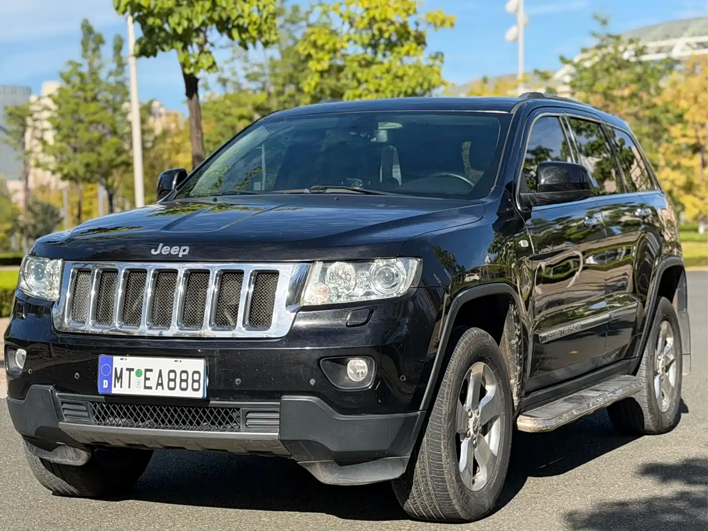 Jeep Grand Cherokee (Import) 2012 2012 3.6L Comfort Navigation Edition