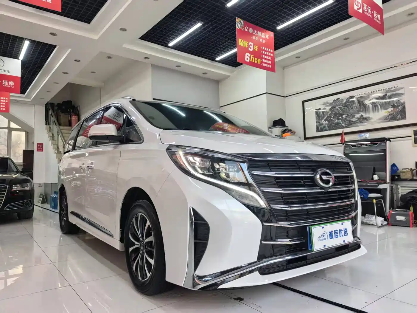 GAC Trumpchi Trumpchi M8 2021 Leading Show Series 390T Premium Edition фото 2