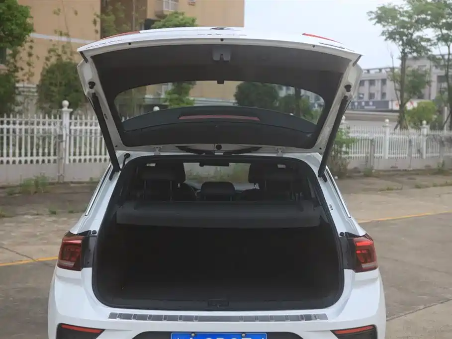 Volkswagen T-ROC 2021 280TSI DSG 4WD Luxury Connected фото 14