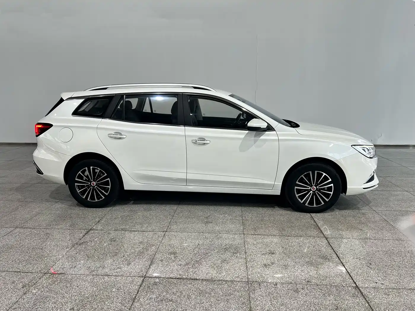 Roewe Ei5 2020 2019 Model Smart Connect Flagship Edition