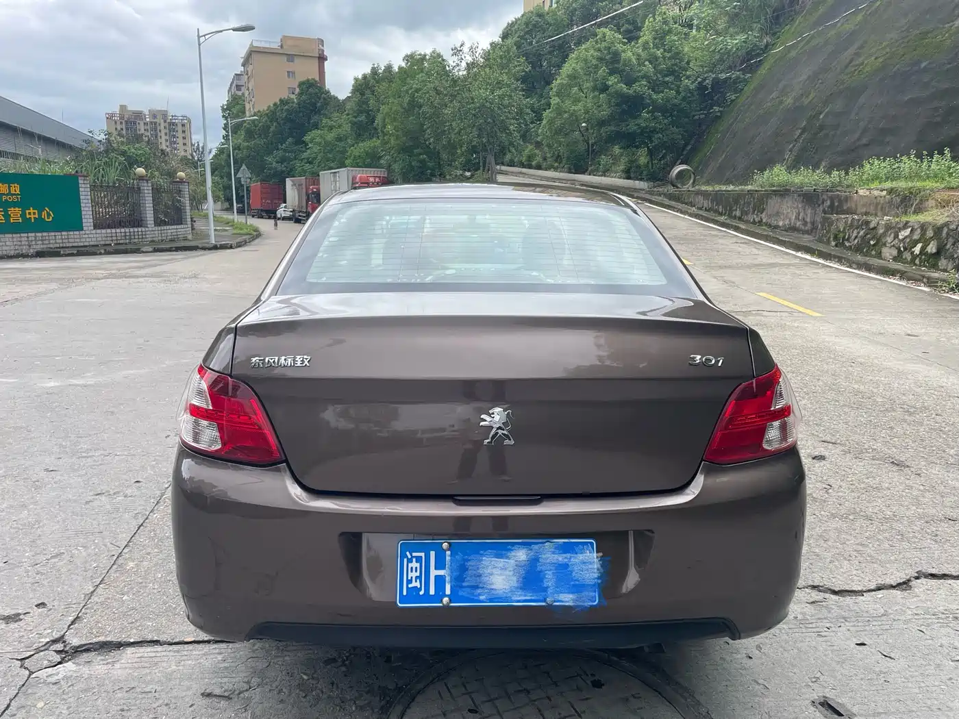 Peugeot 301 2014 1.6L Manual Comfort Edition фото 4