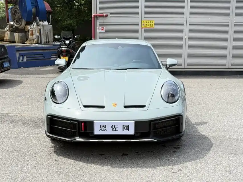 Porsche 911 2023 Dakar 3.0T фото 3