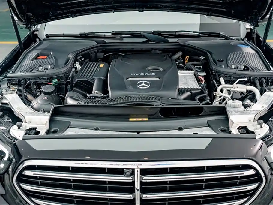 Mercedes-Benz E-Class New Energy 2022 Facelift E 350 e L Plug-in Hybrid Sedan фото 23