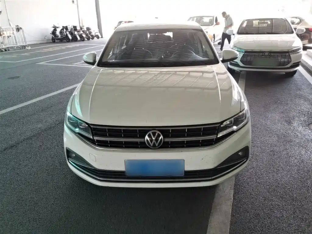 Volkswagen Bora 2021 1.5L Automatic Comfort Smart Edition фото 24