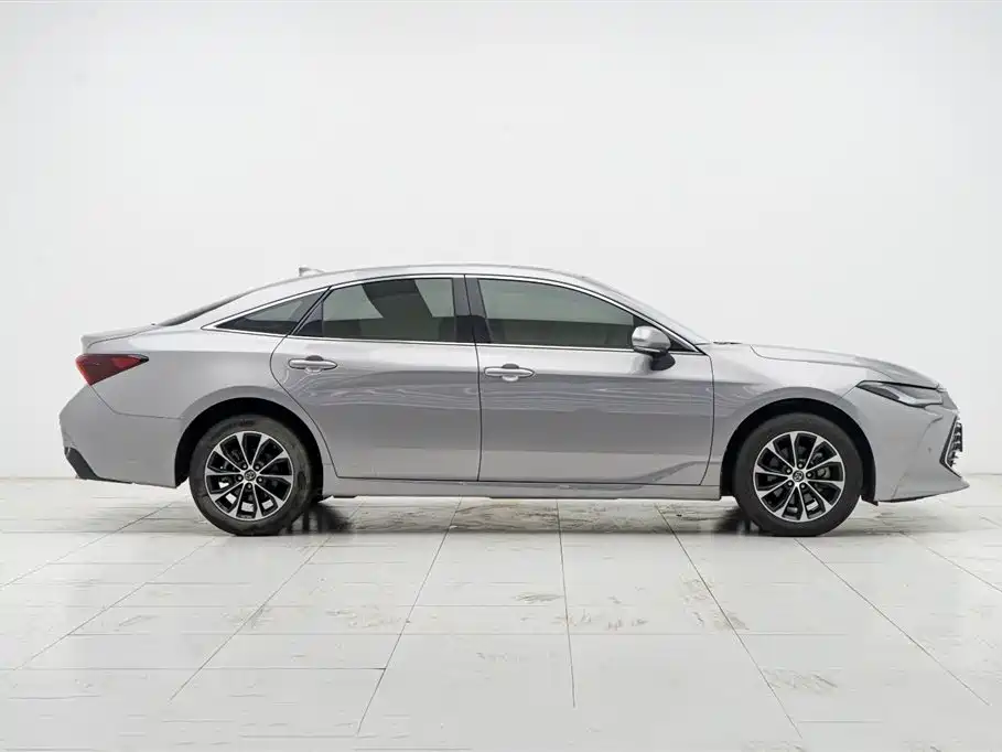 Toyota Avalon 2023 2.0L Premium Selection фото 11