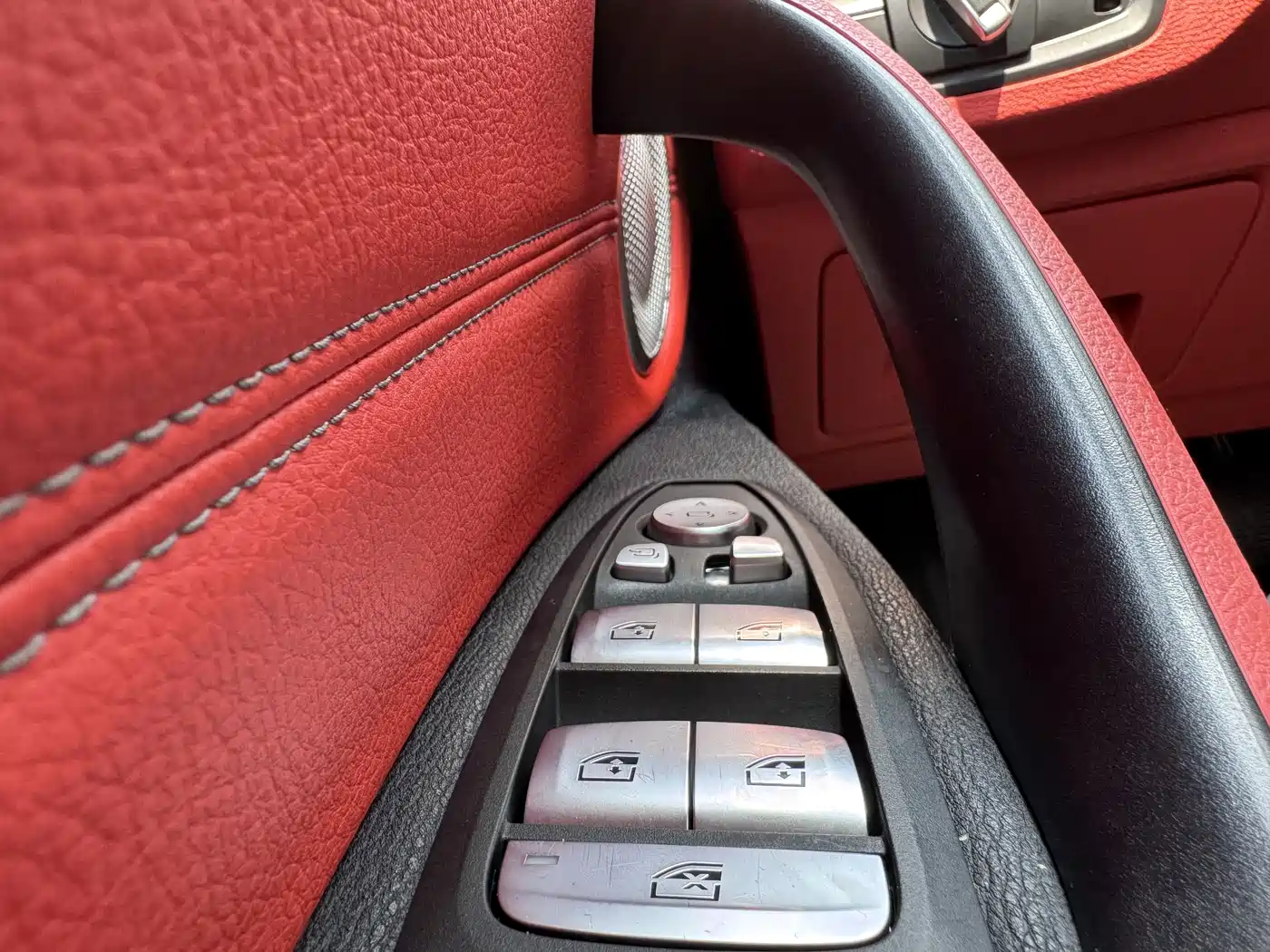 BMW X2 2021 Facelift sDrive25i M Sport Package фото 27