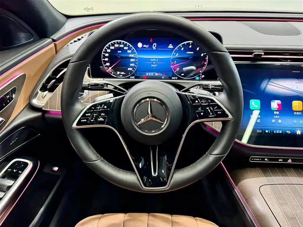 Mercedes-Benz E-Class 2024 E 300 L Fashion фото 15
