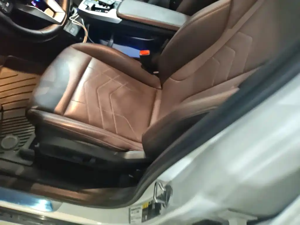 BMW iX1 2024 2023 eDrive25L X Design Package
