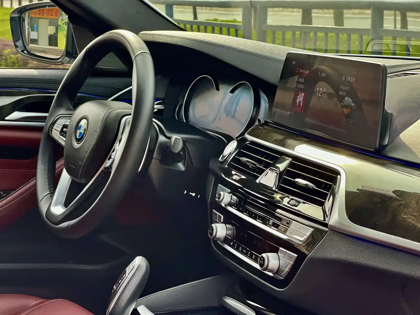 BMW 5 Series 2018 Facelift 530Li Leading M Sport Package фото 9