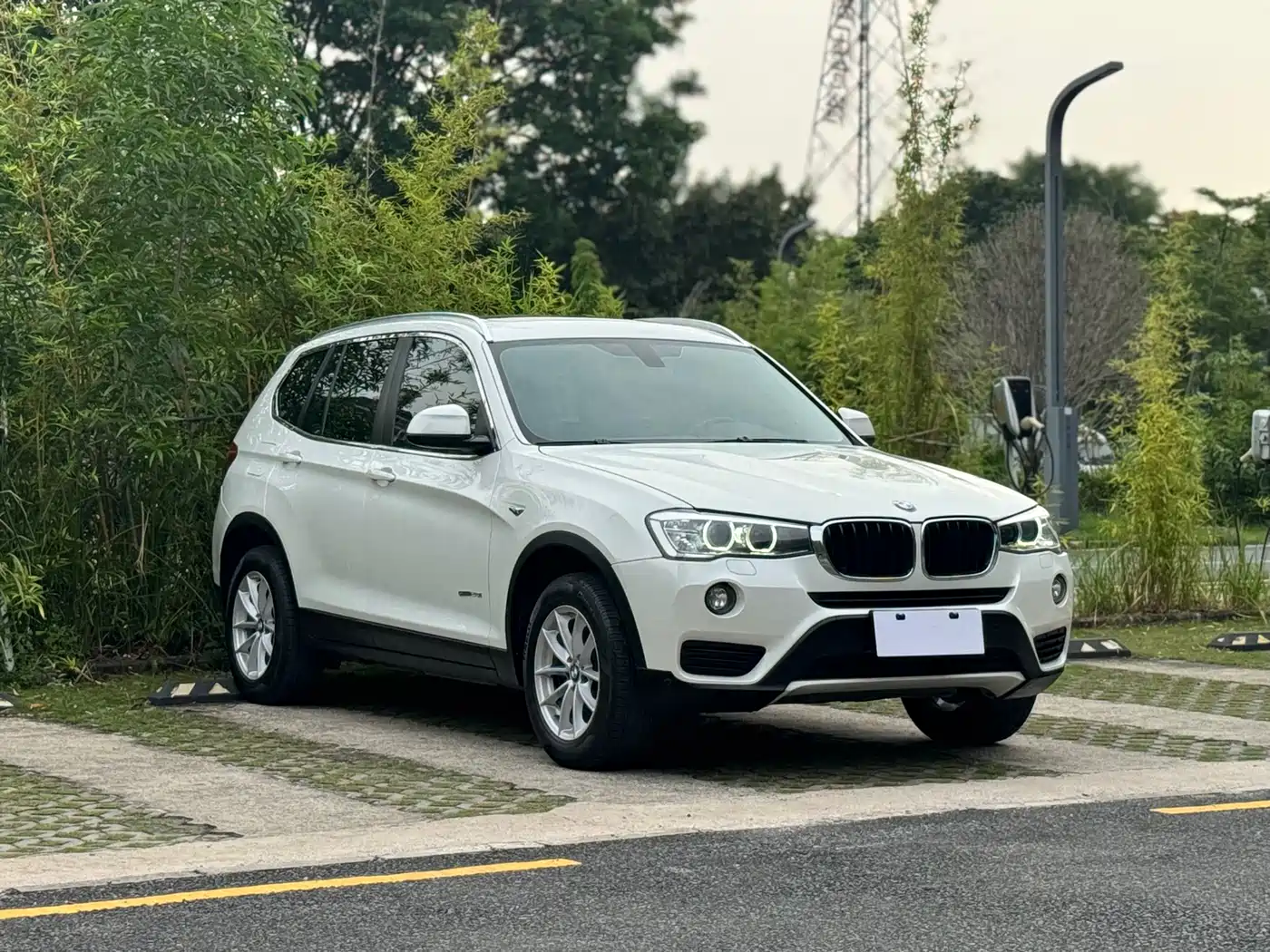 BMW X3 (Import) 2016 sDrive20i фото 3