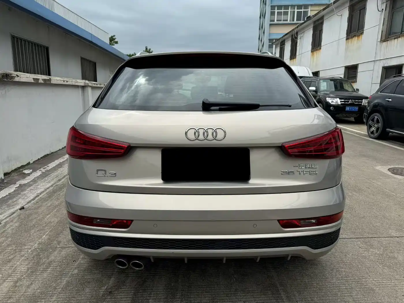 Photo 9 - Audi Q3