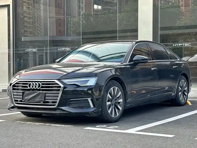 Audi A6L 2022